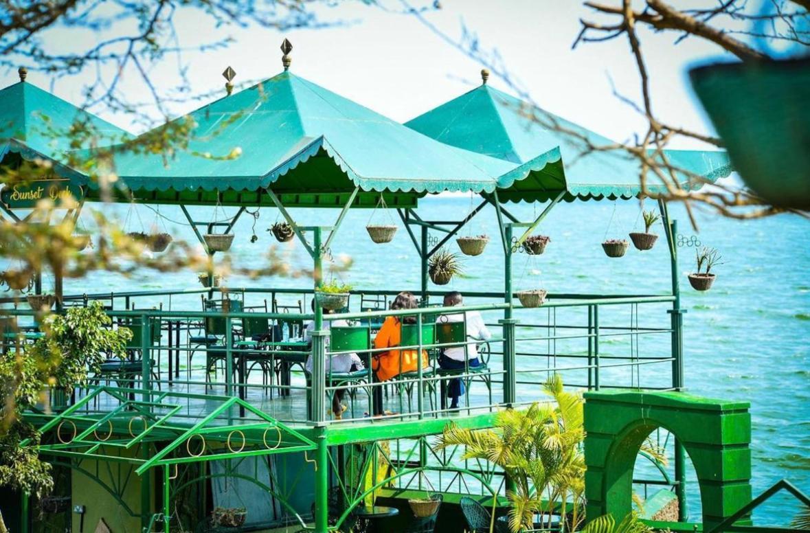 Country Lake Resort Garuga Entebbe Extérieur photo