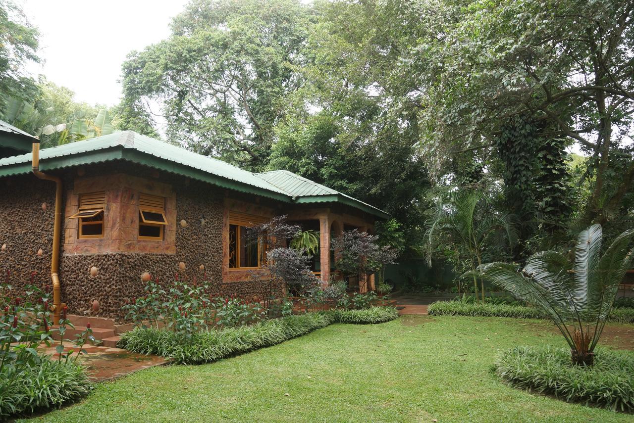 Country Lake Resort Garuga Entebbe Extérieur photo